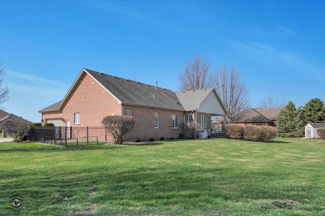 1138 Game Trail S, Bourbonnais, IL 60914