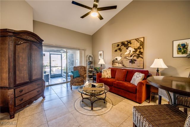 4528 SW 7th PL, Cape Coral, FL 33914