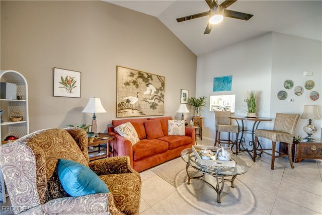 4528 SW 7th PL, Cape Coral, FL 33914