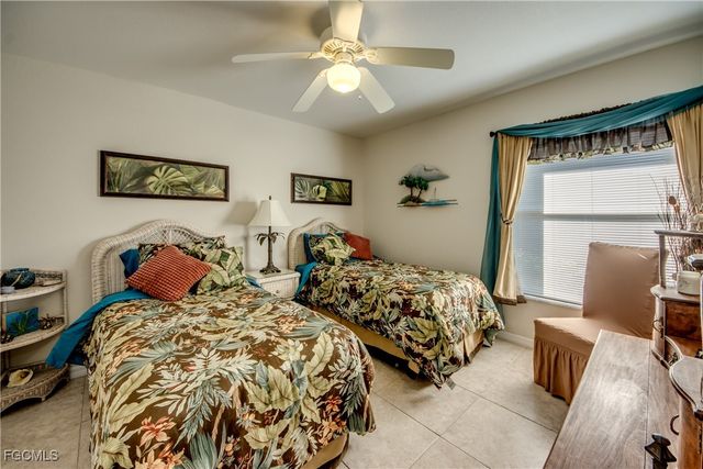 4528 SW 7th PL, Cape Coral, FL 33914