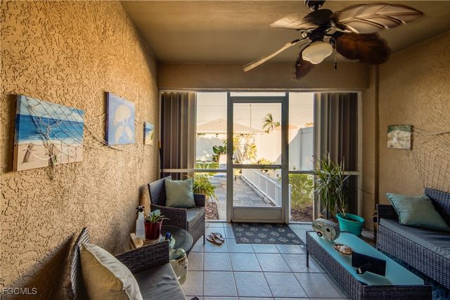 4528 SW 7th PL, Cape Coral, FL 33914