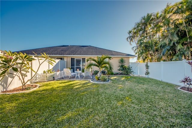 4528 SW 7th PL, Cape Coral, FL 33914