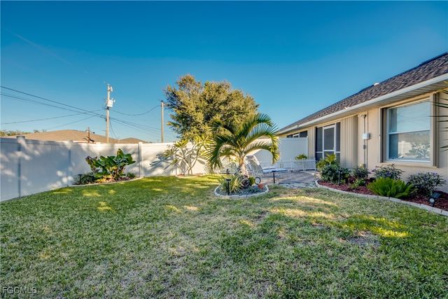 4528 SW 7th PL, Cape Coral, FL 33914