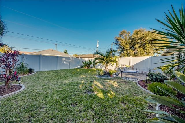 4528 SW 7th PL, Cape Coral, FL 33914