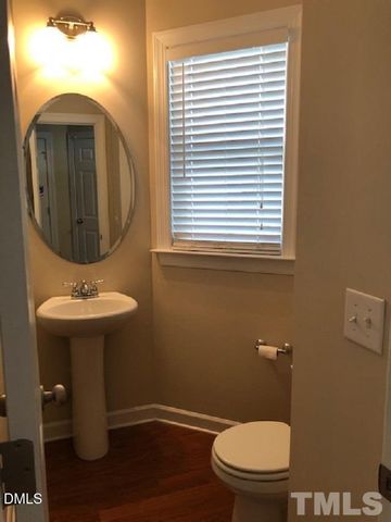 2006 Fieldhouse Avenue, Raleigh, NC 27603