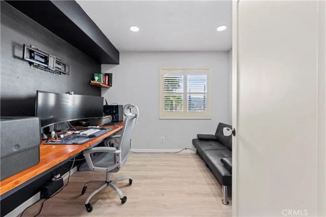 18122 Sundowner 1101, Canyon Country, CA 91387