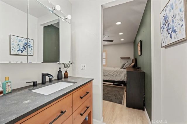 18122 Sundowner 1101, Canyon Country, CA 91387