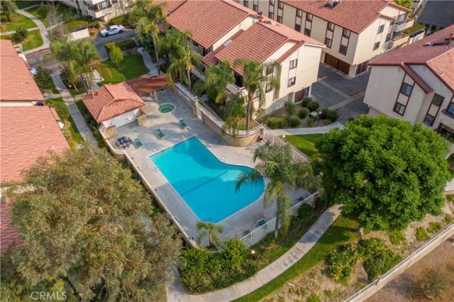 18122 Sundowner 1101, Canyon Country, CA 91387