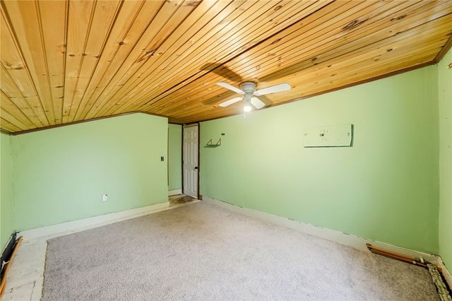 3661 Long Bridge Road, Albion, NY 14411