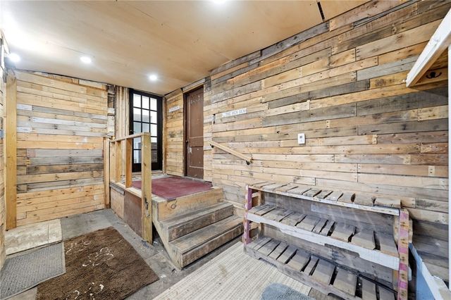 3661 Long Bridge Road, Albion, NY 14411