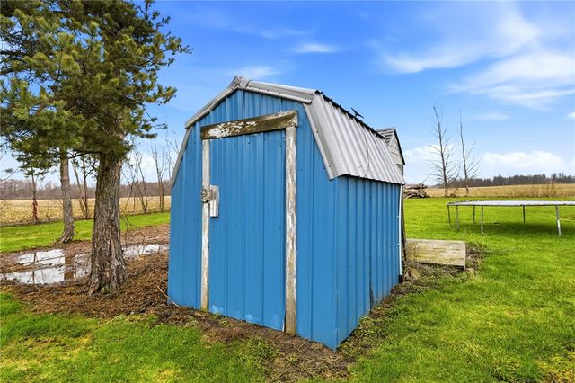 3661 Long Bridge Road, Albion, NY 14411