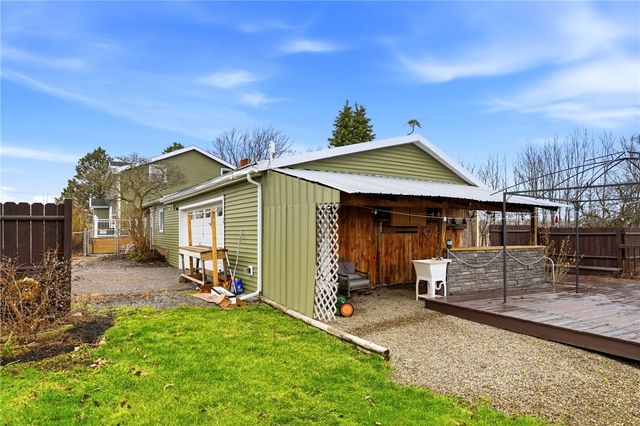 3661 Long Bridge Road, Albion, NY 14411