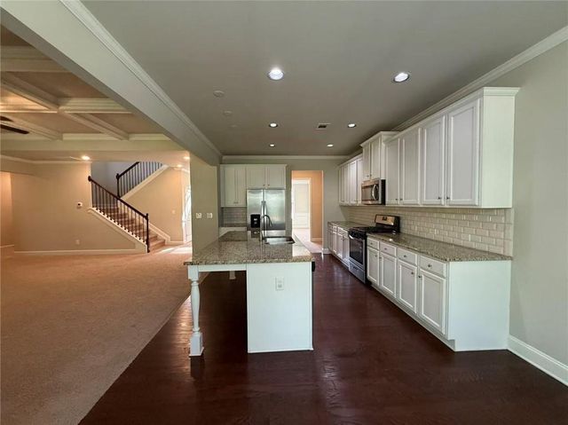 3059 Ivy Crossing Drive, Buford, GA 30519