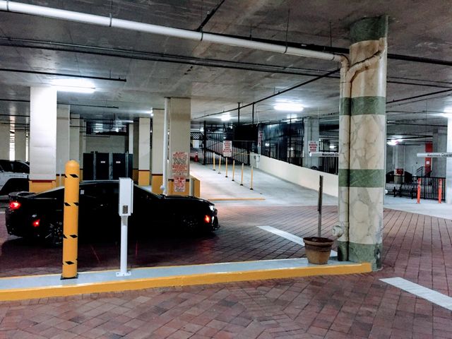 600 S Dixie Highway 522, West Palm Beach, FL 33401