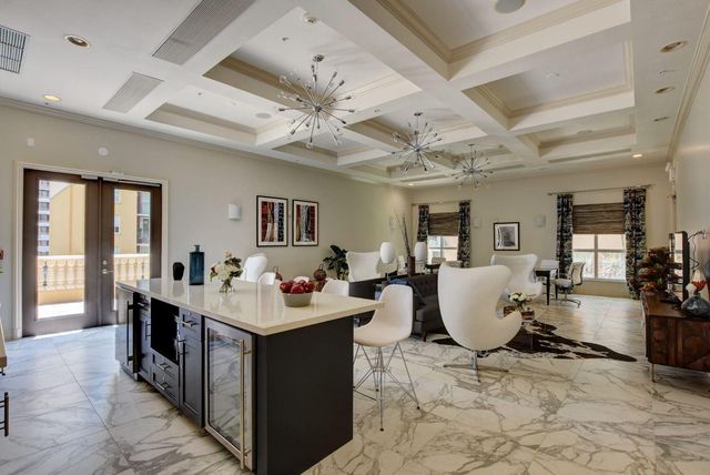 600 S Dixie Highway 522, West Palm Beach, FL 33401