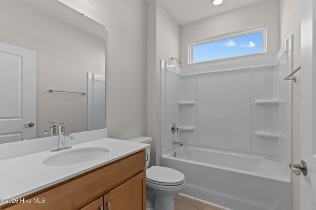 692 Edgeside Drive SE, Bolivia, NC 28422