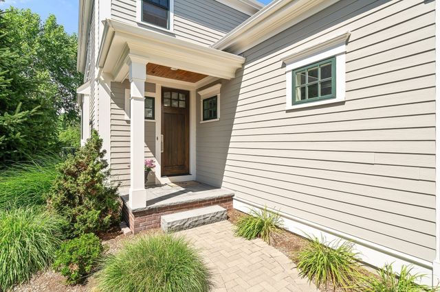 32 Lillian Way 32, Wayland, MA 01778