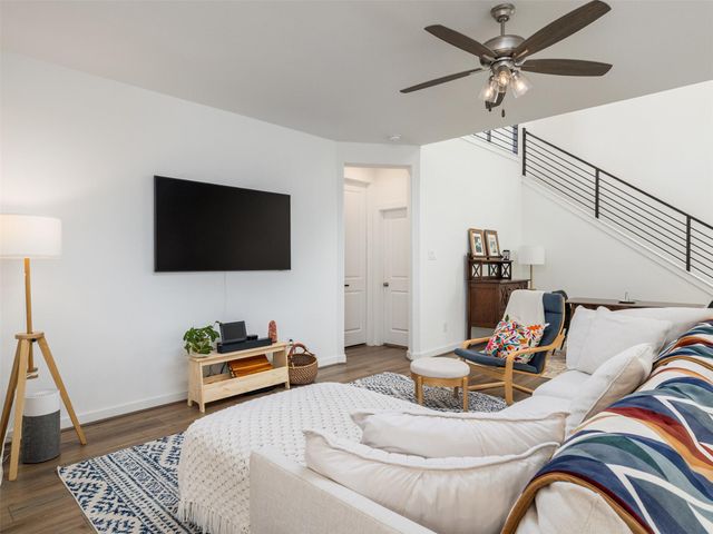 233 Arrowhead Mound RD, Georgetown, TX 78628