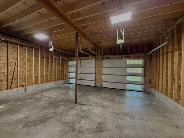 33 Hardwood Hill, Hinesburg, VT 05461