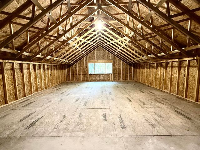 33 Hardwood Hill, Hinesburg, VT 05461
