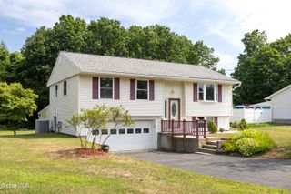 64 Feeder Dam Road, Moreau, NY 12803