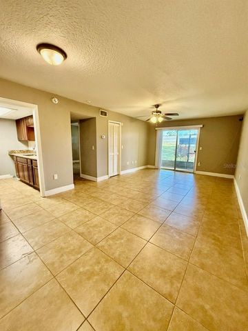 900 LAKE DESTINY ROAD B, Altamonte Springs, FL 32714