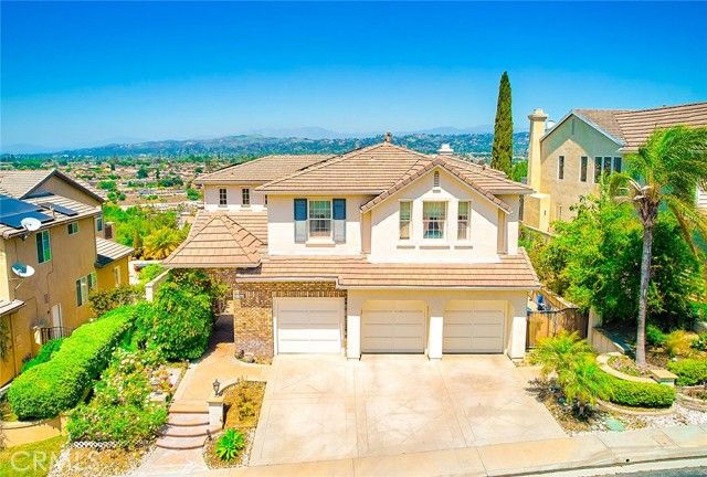 1961 W Snead Street, La Habra, CA 90631