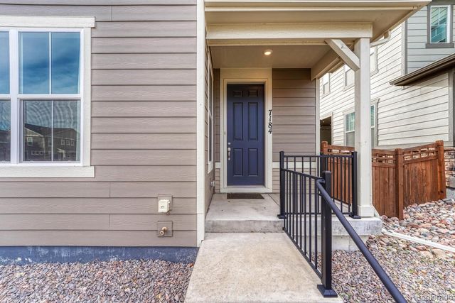 7184 Bedlam Drive, Castle Pines, CO 80108