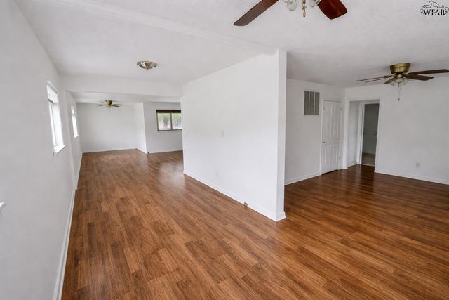 1038 CITY VIEW DRIVE, Wichita Falls, TX 76306