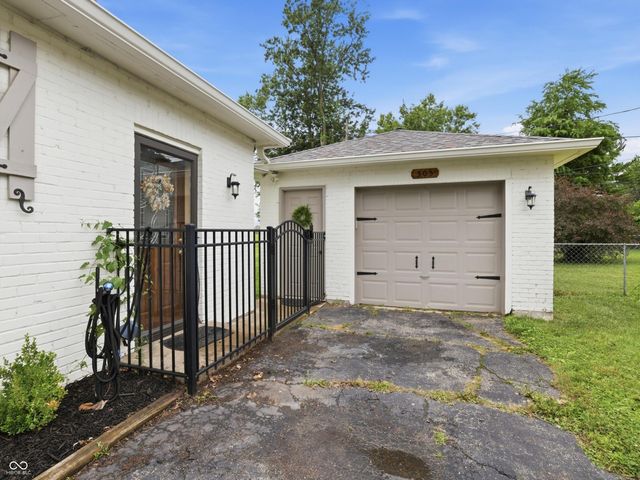 505 E 1st Street, Sheridan, IN 46069