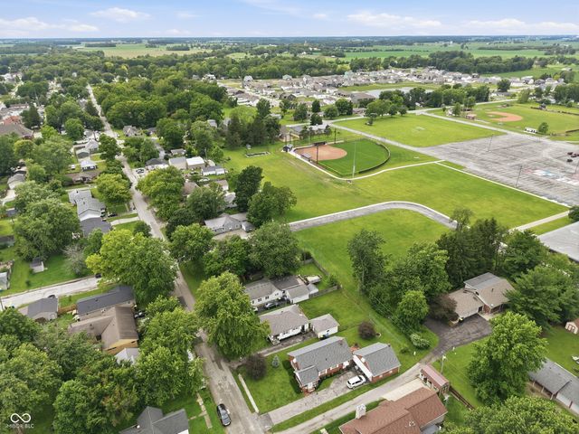 505 E 1st Street, Sheridan, IN 46069