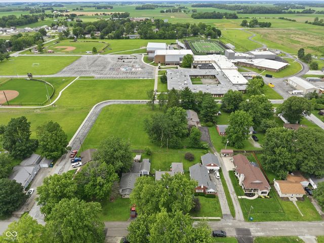 505 E 1st Street, Sheridan, IN 46069