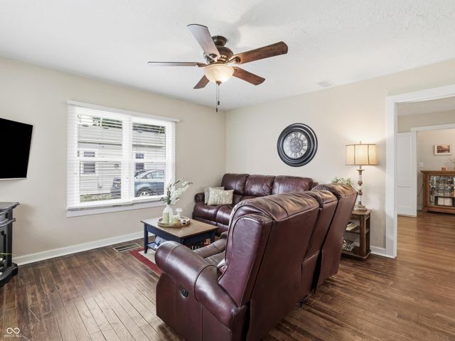 505 E 1st Street, Sheridan, IN 46069