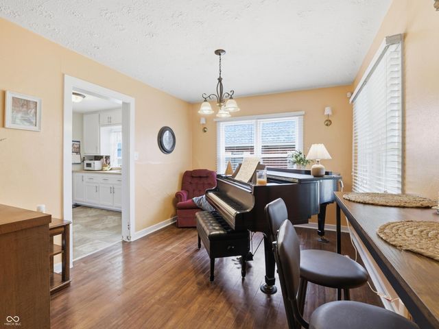 505 E 1st Street, Sheridan, IN 46069
