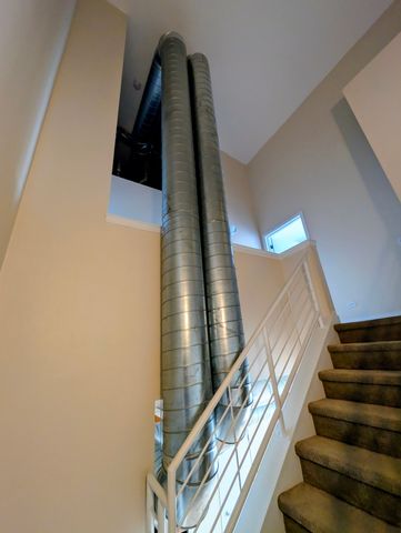 5115 N Clark Street 3F, Chicago, IL 60640