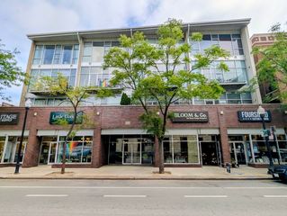5115 N Clark Street 3F, Chicago, IL 60640