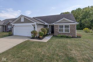 6129 Green Glade Drive, Whitestown, IN 46075