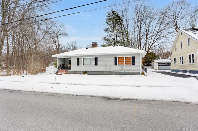 25 Park Avenue, Poughkeepsie, NY 12603