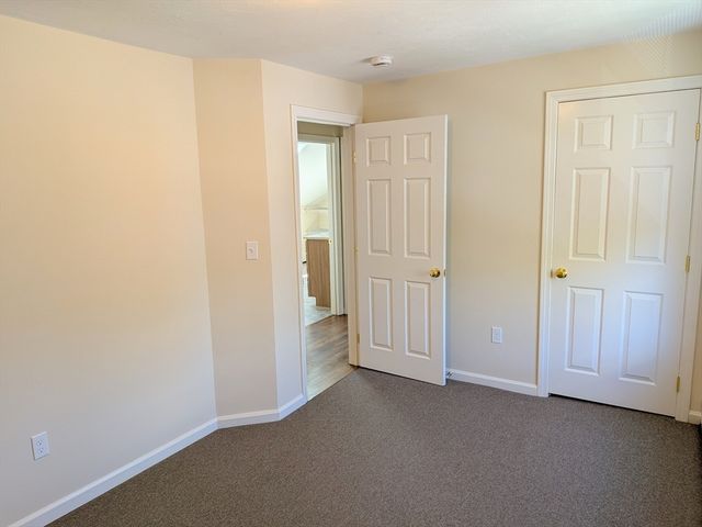 146 Pine St 4, Attleboro, MA 02703