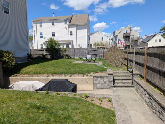 146 Pine St 4, Attleboro, MA 02703