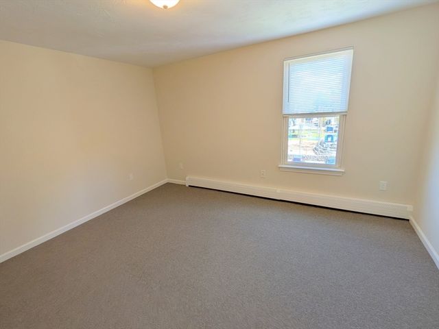 146 Pine St 4, Attleboro, MA 02703