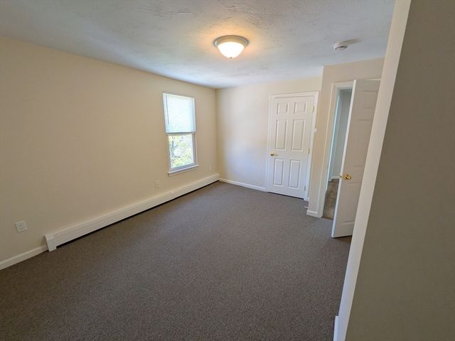 146 Pine St 4, Attleboro, MA 02703