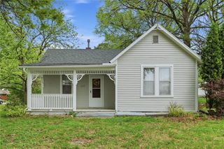 840 Limit Street, Leavenworth, KS 66048