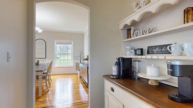 84 Kings Road, Rock Tavern, NY 12575