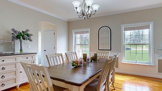 84 Kings Road, Rock Tavern, NY 12575