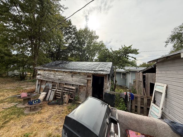 2606 W State Street, Springfield, MO 65802