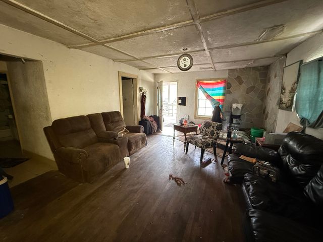 2606 W State Street, Springfield, MO 65802