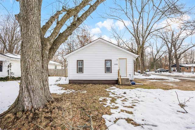 1584 Carlton Street, Muskegon, MI 49442