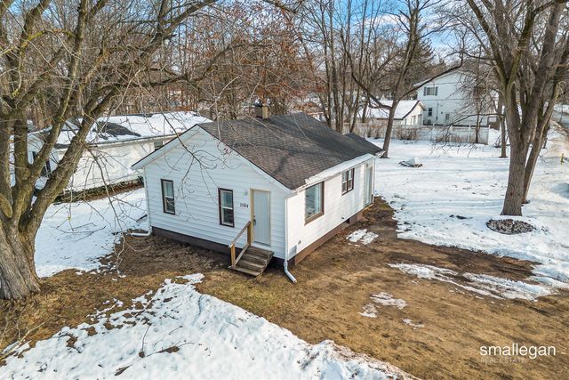 1584 Carlton Street, Muskegon, MI 49442