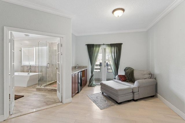 5521 SW 109th Avenue, Davie, FL 33328